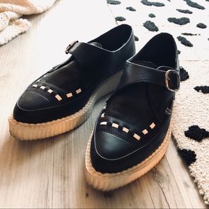 Vegan leather Creeper